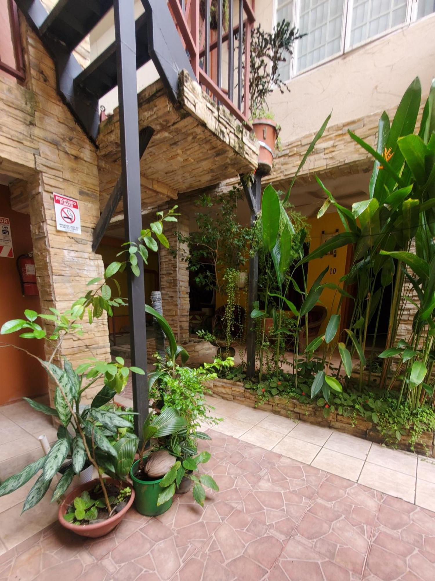 Prats Hotel *
