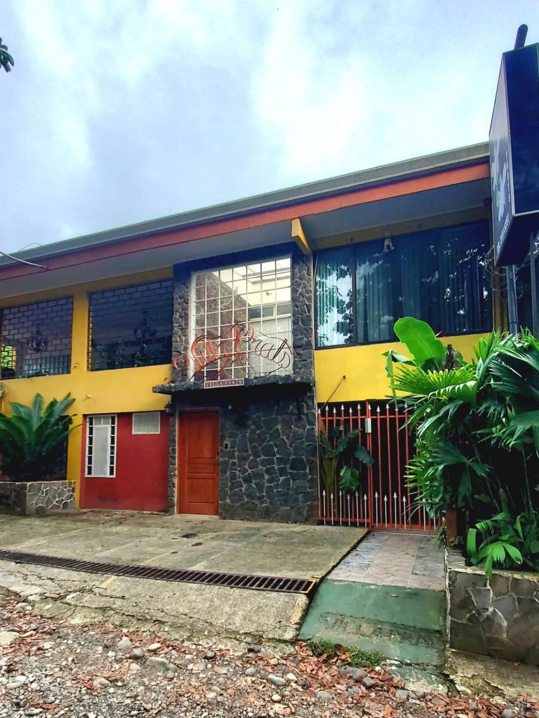 Prats Hotel *